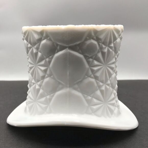 Vintage Fenton Daisy and Button Milk Glass Top Hat Topper Planter Decor - Picture 5 of 16